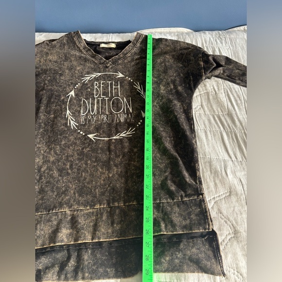 Zenana Long Sleeve Top. Small. Yellowstone Theme. Distressed look. - Picture 6 of 7